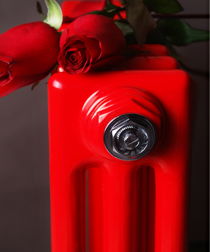 国家质监局公布了暖气片产品的抽查，抽查的57种产品中合格率为78.9%。抽查发现，散热量不达标是主要问题。即将进入供暖季，中国名牌散热器-蓝狮在线暖气散热器品牌相关专家提醒消费者，暖气片作为家中的固定设施影响着人们的健康，因此，消费者选择暖气片不要大意。