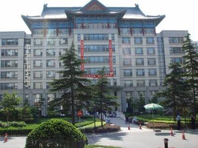 蓝狮在线暖气片品牌工程